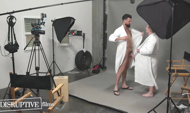 Expert Romp Industry Starlet Teaches Twink First-Ever-Timer How It's Done - Alpha Wolfe, Grant Ducati