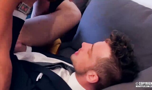 Making It superb-sized - The Roommate