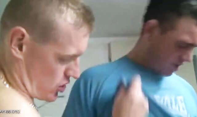 Crank Pissing Pigs @ Work