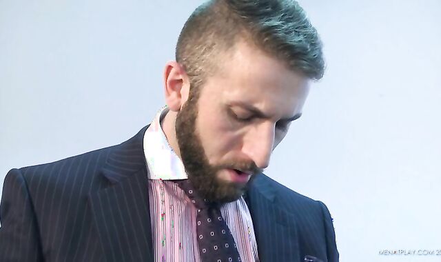 Jalil Jafar bonks LOGAN