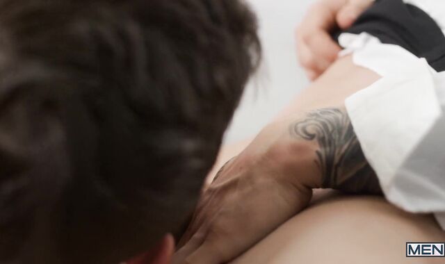 A Closer Shave - Seth Knight & William Dude Milk American pummel