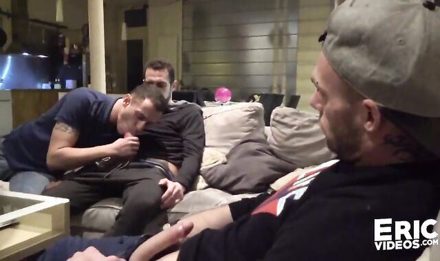 two men With good-sized chisels Double Barefucking A man And Jizzing In His throat