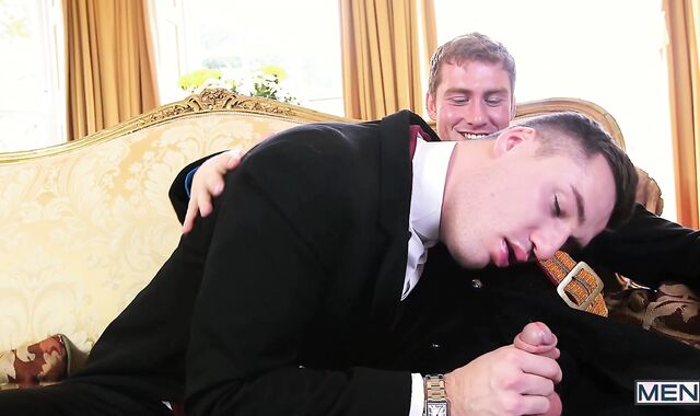 A Royal Hook-Up - Connor Maguire with Paul Walker anal dril