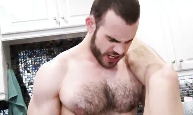 moist Massage Furry Studs