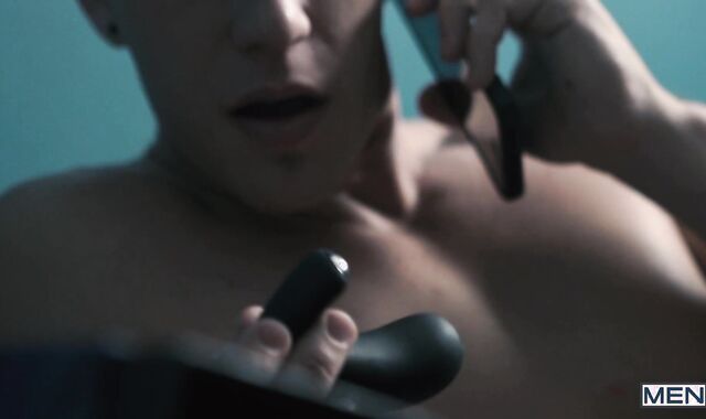 ass Controller - Paul Canon with Kit Cohen Muscle Pound-A-Thon