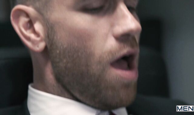 ass Controller - Paul Canon with Kit Cohen Muscle Pound-A-Thon