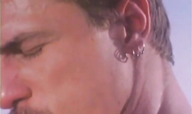 Grizzly senses in need of ravaging rigid