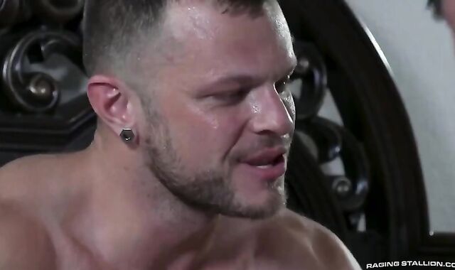 Loaded Give It To Me bare