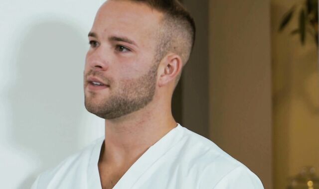 Right In Front Of My Salad afresh? - tuck