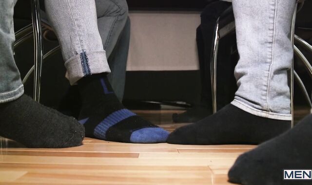 The Dinner Party - Teddy Torres & Stig Andersen Muscle dinky