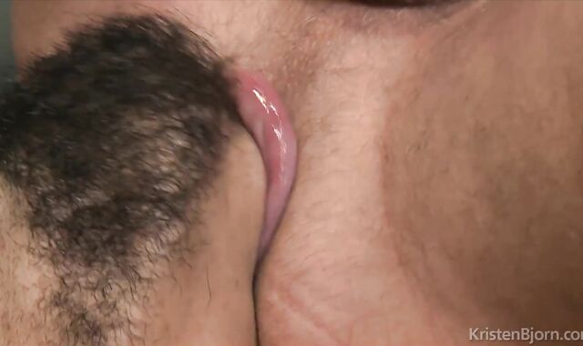 KristenBjorn.com - European three way