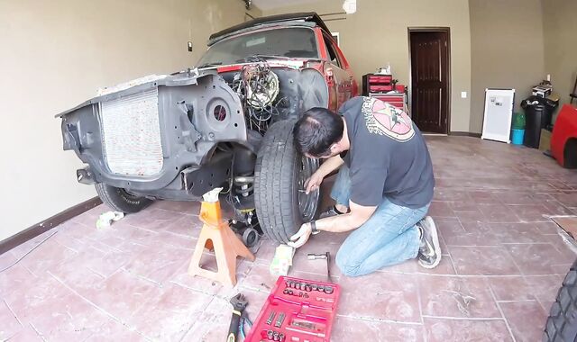 Brock Cooper-Garage stroke And spunk