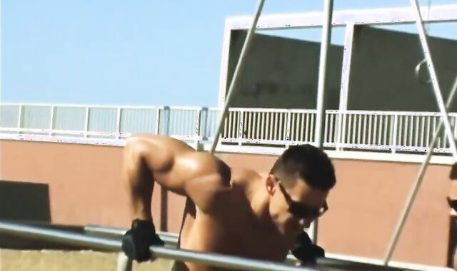 Muscle Pit - Total movie