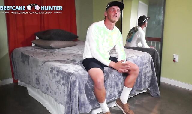 str8 Light-Haired lad