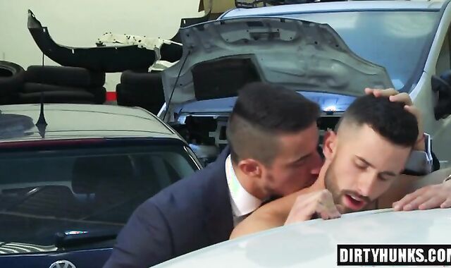 Muscle gay ass penetration And fuck-fest fluid flow