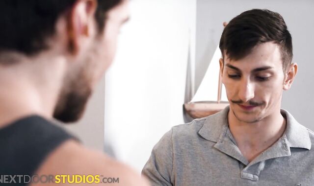 Hook-Up Lecturer Assesses romping Skills With Client