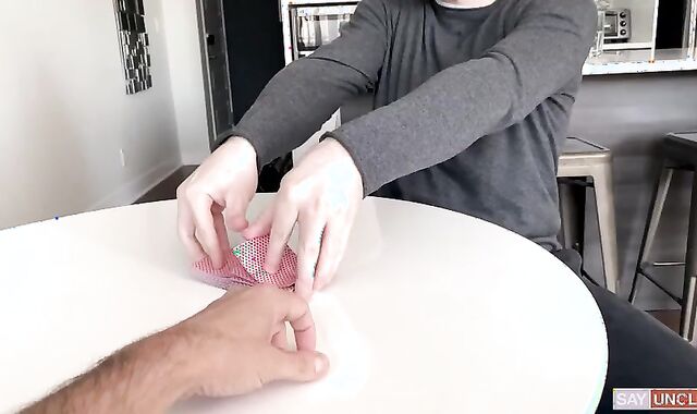 Cards Game penetrate