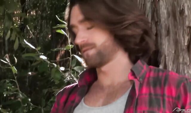 Pitching Tents - Buff boyz In The Forest bashing