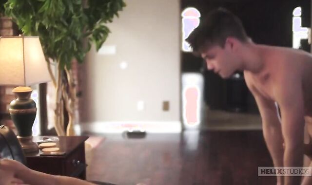 Ryan Bailey & Joey Mills Flip-smash