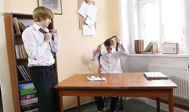 Chad Johnstone & Johannes Lars, Twinkle Toes