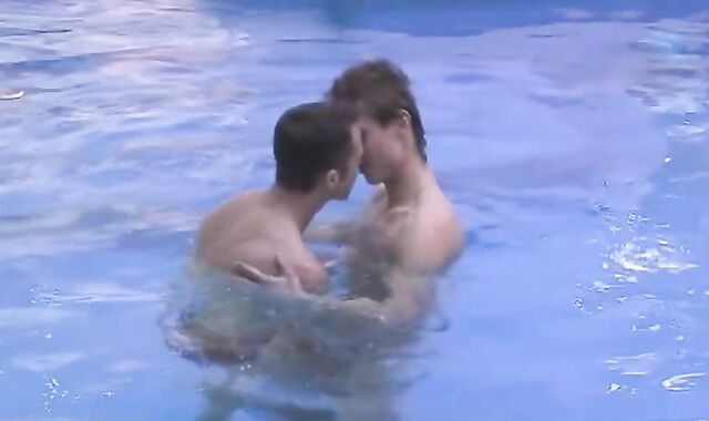 EC - Coming Out (SauVage)