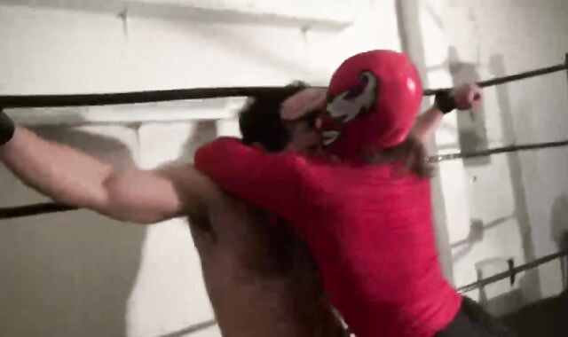 HEROES GRAPPLING - BRINCADEIRA DE MACHOS