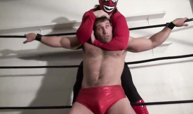 HEROES GRAPPLING - BRINCADEIRA DE MACHOS