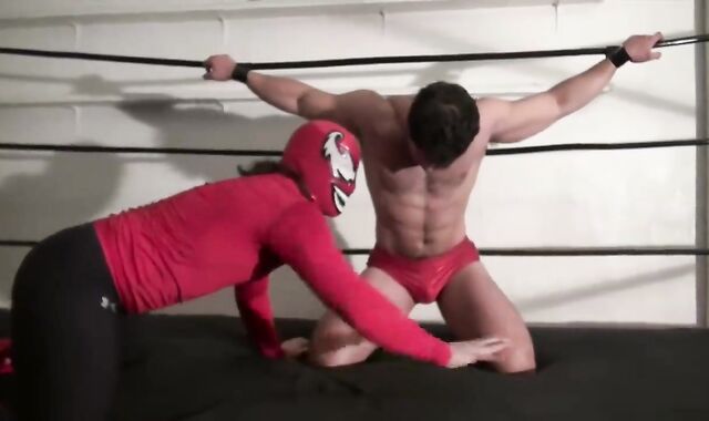 HEROES GRAPPLING - BRINCADEIRA DE MACHOS