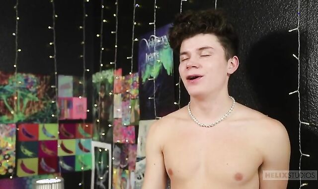 That taut gap really Took That ramrod All The Way In