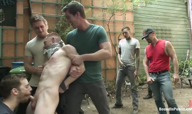 affixed In Public - Damien Moreau (34158).mp4