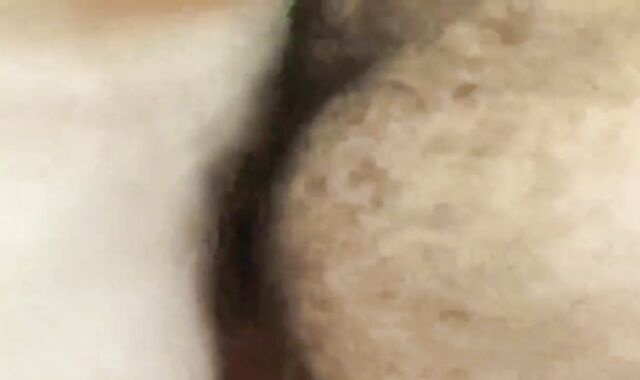 DW - Bruce's BareBackYard