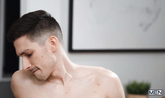 FELLOWS.com: Kane Fox plus Caleb Manning spanking