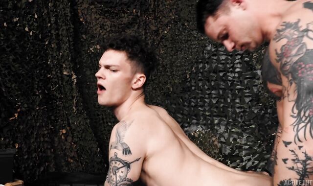 Activeduty - Tattooed chocolate-colored-haired feels in need of pipe deep throating