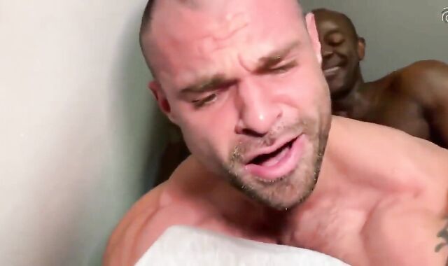 AARON TRAINER & JAXX THANATOS - CREMEPIED - RFC