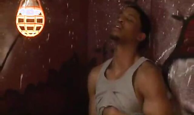 Waterspor*s movie. London Showers