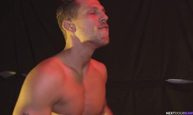 Next Door Moist: Chiseled Hoss Kado getting facial cumshot