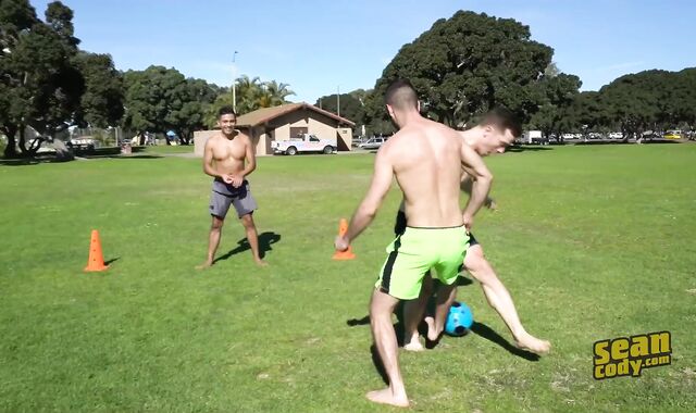 Hector, Deacon & Asher: naked - rump fun