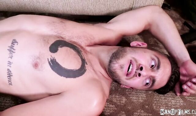 Rigid stuffing in company with muscly cub