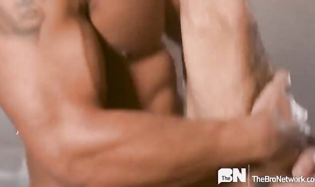 fetching Muscles, captivating bums