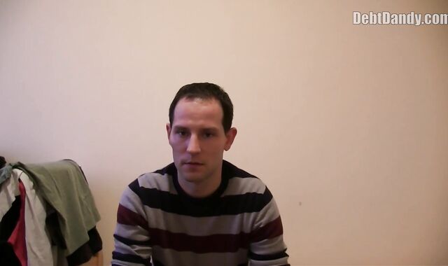 A chap from Prague humps to pay his loan