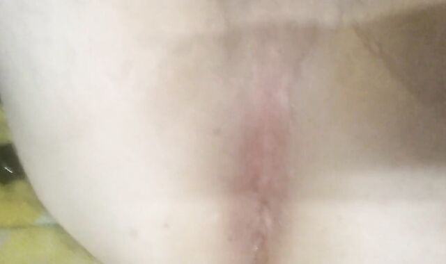 Inflatable dildo and cum