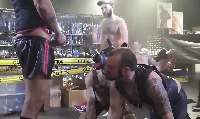 unprotected Hustlaball sex