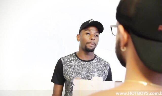 HB - Flavio Souza,Petrick Garcia