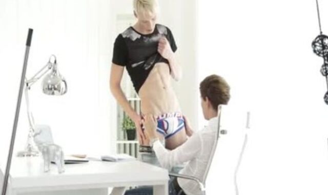 Kris Blent Barebacks Yuri Adamov