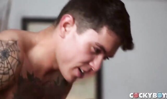 Clark Davis & Wess Russel condom-free