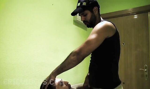 sans a condom Latinos