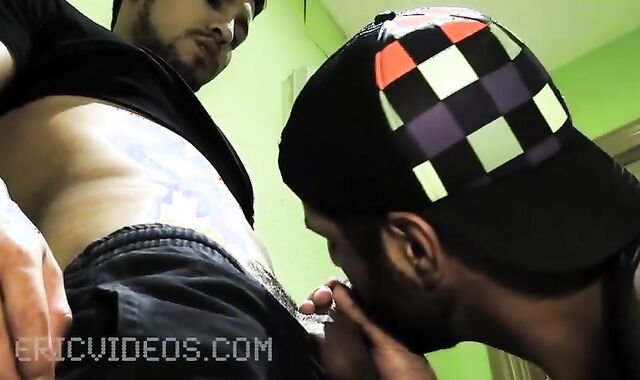 sans a condom Latinos