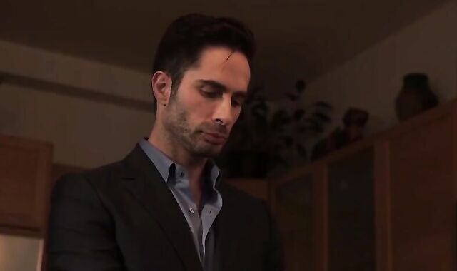 Fellas 23: Milky Dog collar Breeders