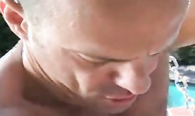 Arm Crammed guy Filled