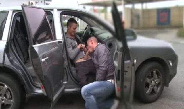 Max Born gets Barebacked By Jozef